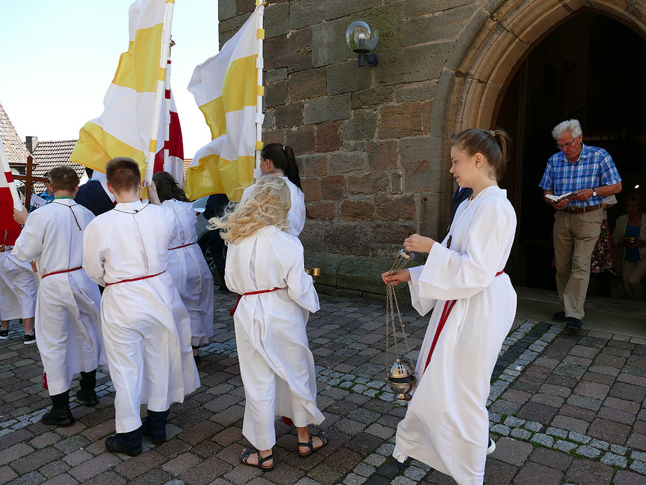 Festgottesdienst zum Kirchweihtag (Foto: Karl-Franz Thiede)